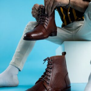 CapToe Boots (Brown Woven)